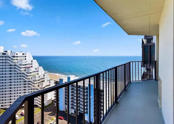 Newly Renovated 2 Bedroom Ocean Front With Outdoor Pool! Ocean Stadt