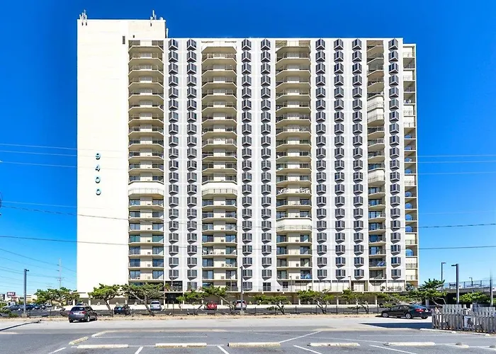 Newly Renovated 2 Bedroom Ocean Front With Outdoor Pool! Ferienhaus